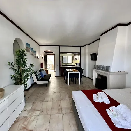 Apartment 3 With Pool By Homing *
