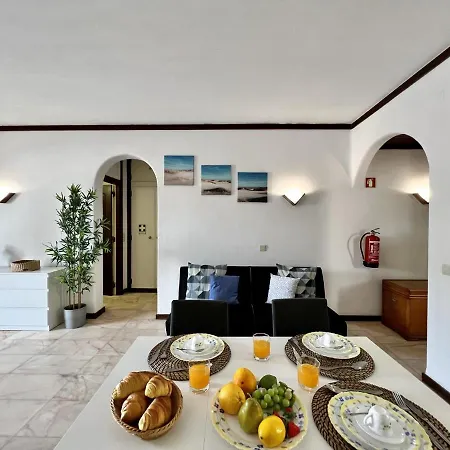 3 With Pool By Homing Apartment